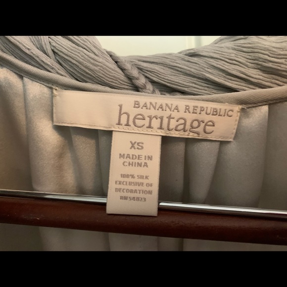 Banana Republic Heritage blouse. Size XS. - Picture 3 of 3